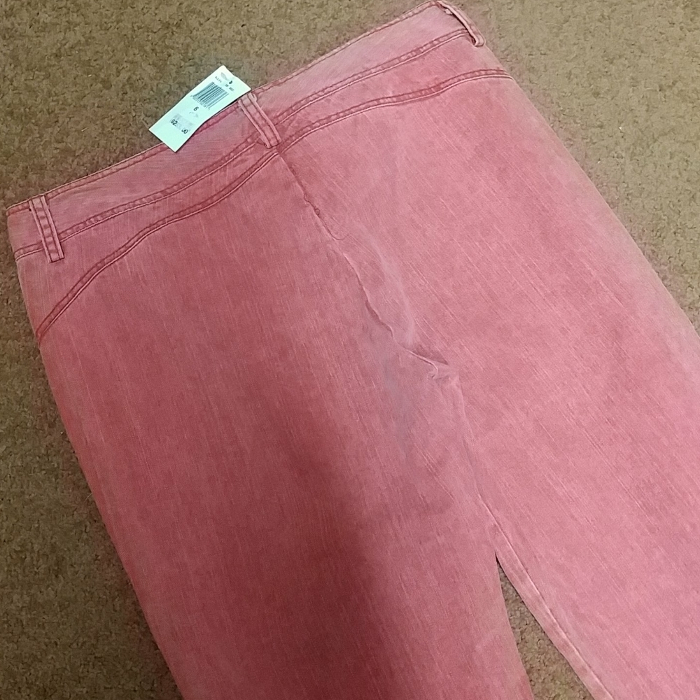 jeans..Firm - Picture 4 of 8